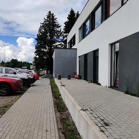 Cozy With Free Parking! Διαμέρισμα Παρνού